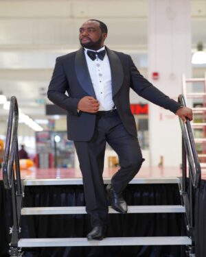 All Black Suit (Copy)